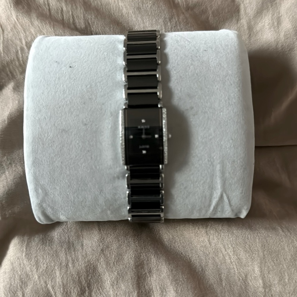 Rado Jubile Diastar Ref. 1530339.3 Quartz Damenuhr 18 X 22 mm mit Diamanten